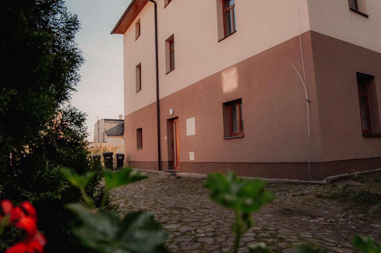 Apartmany Centrum Nový Bor Exterior foto